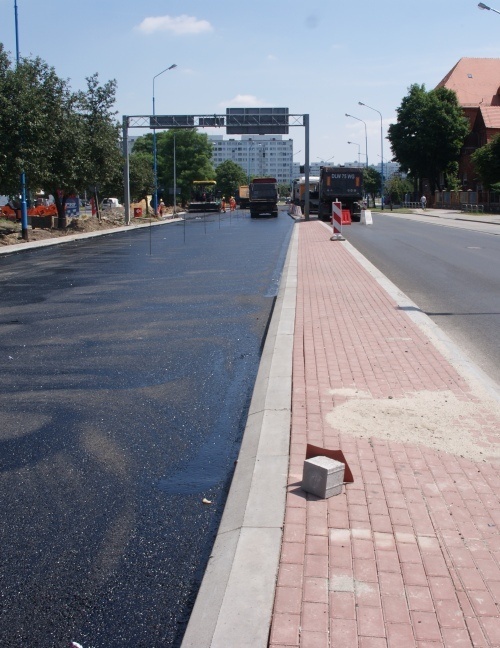 Kolejny etap prac budowlanych na al. Piłsudskiego